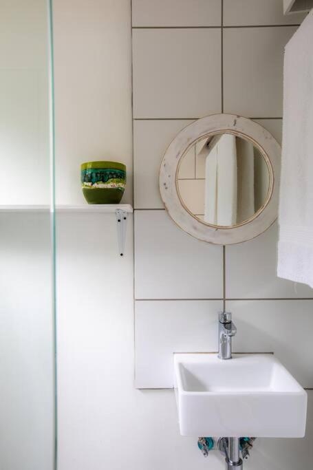 Serene Hide-Away With Ocean Views. Le Cap Extérieur photo