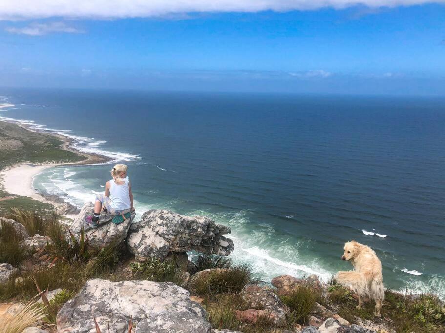 Serene Hide-Away With Ocean Views. Le Cap Extérieur photo